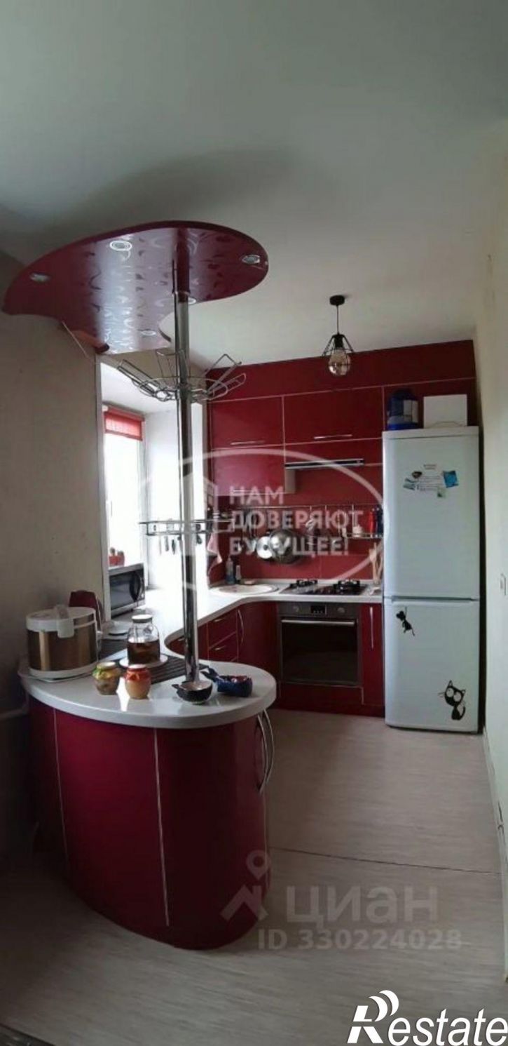 3-комн квартира улица Дружбы, 10,  д. 10