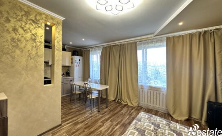 4-комн квартира Юбилейная улица, 131,  д. 131