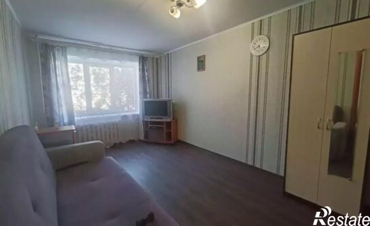 1-комн квартира улица Парижской Коммуны, 30,  д. 30