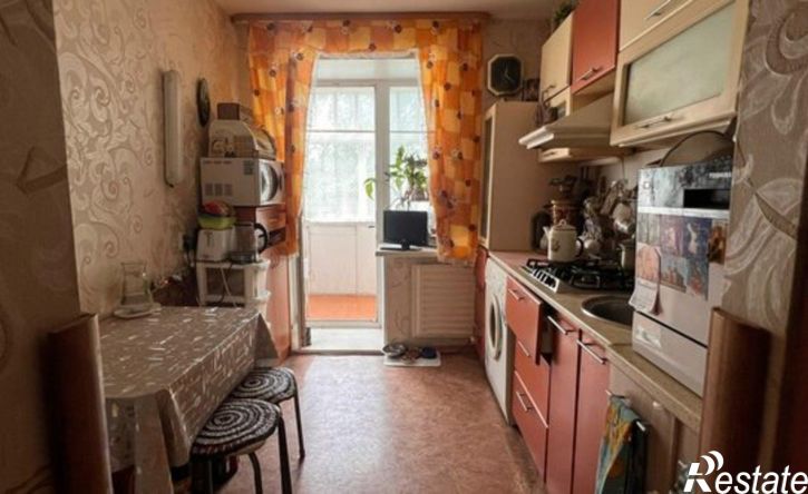 2-комн квартира ул Комарова, 3,  д. 3
