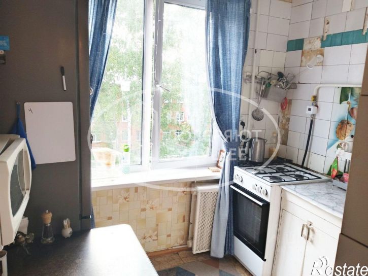 2-комн квартира улица Горького, 5,  д. 5