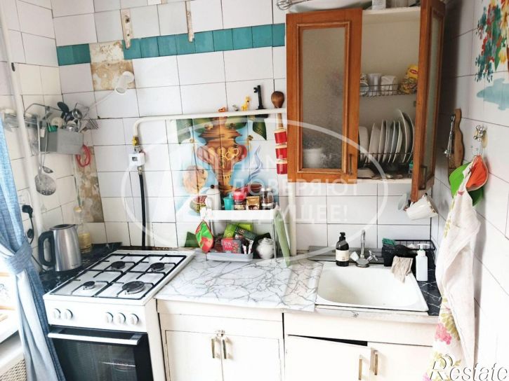 2-комн квартира улица Горького, 5,  д. 5