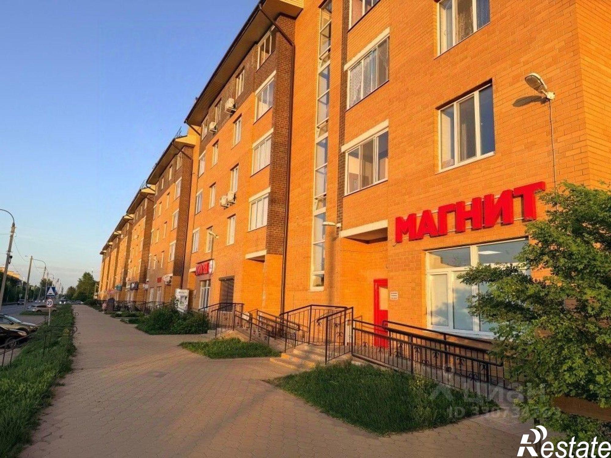 Купить торговое помещение за 42 000 300 рублей на ул Победы, 18