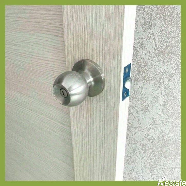 3-комн квартира в новом доме село Фролы