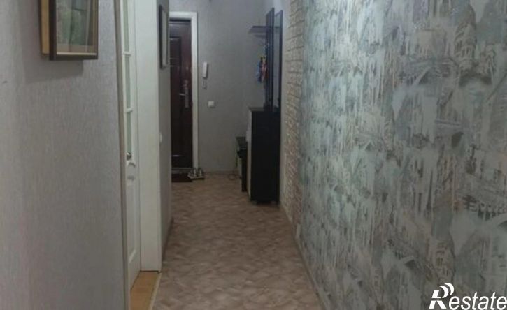 3-комн квартира улица Микушева, 1,  д. 1