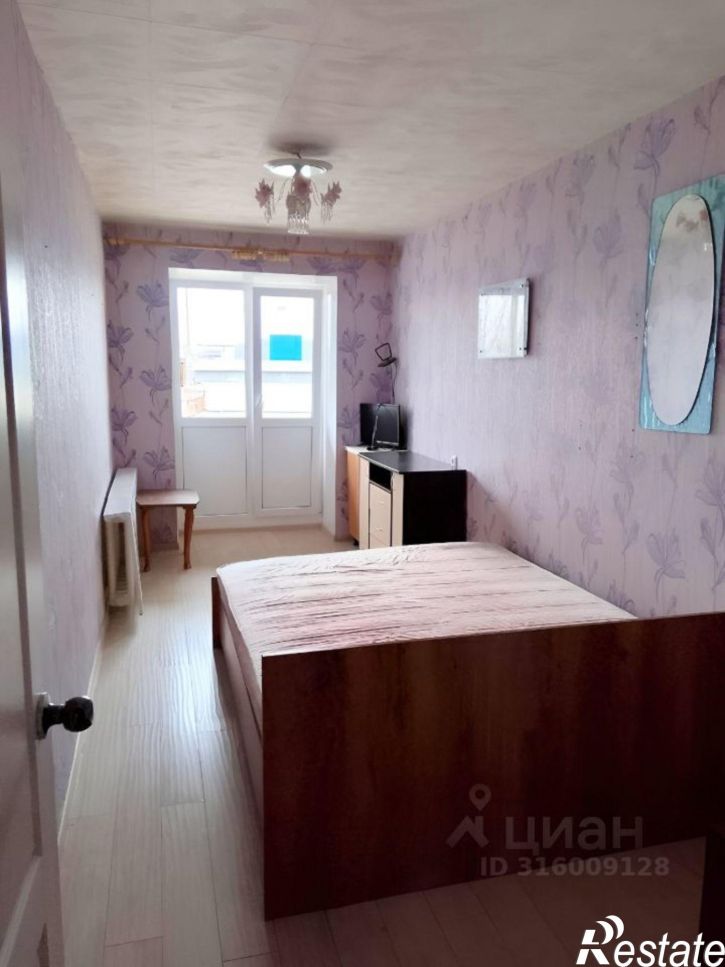 2-комн квартира ул Нефтяников, 32,  д. 32