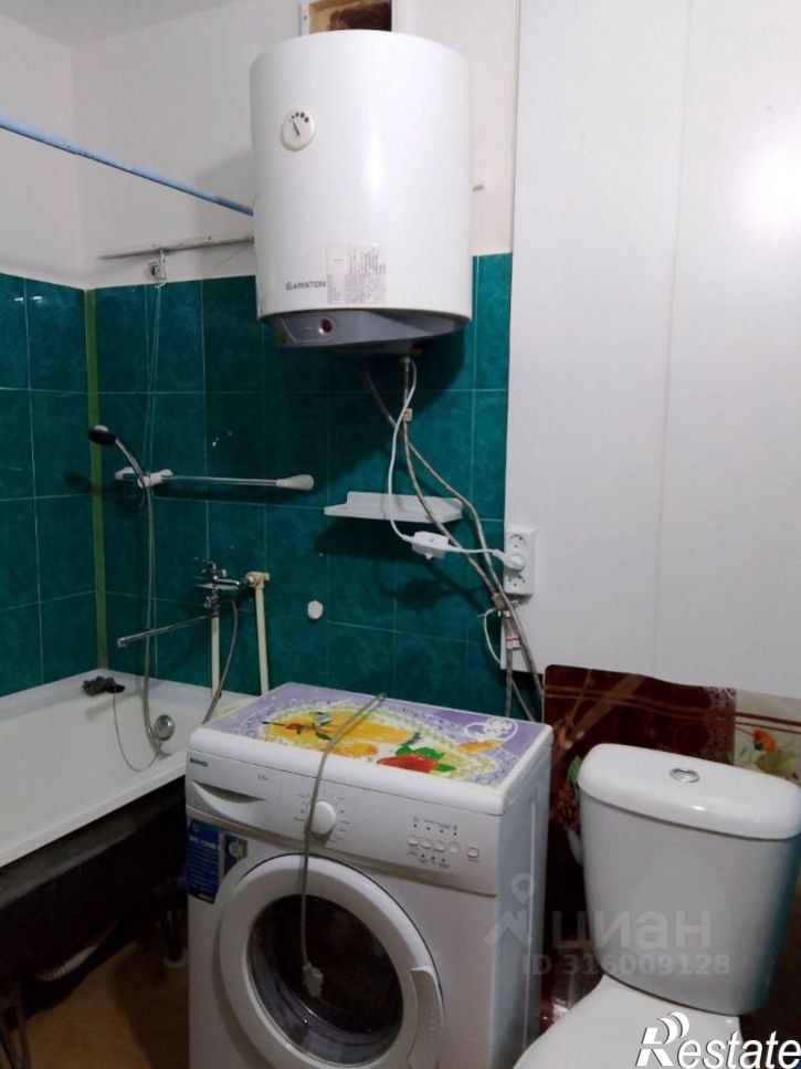 2-комн квартира ул Нефтяников, 32,  д. 32