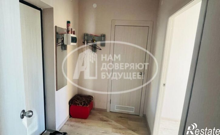 2-комн квартира улица Космонавтов, 3