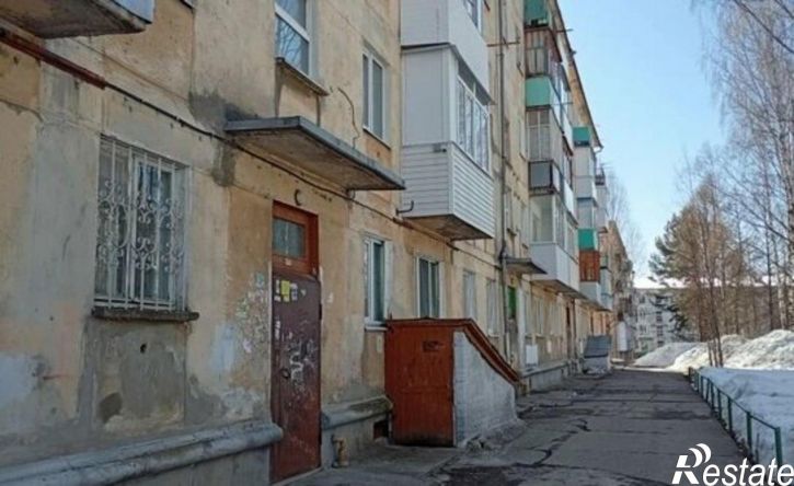 2-комн квартира ул Кузьмина, 11,  д. 11