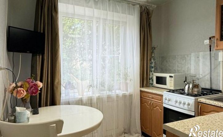 2-комн квартира Приморский бульвар, 18,  д. 18