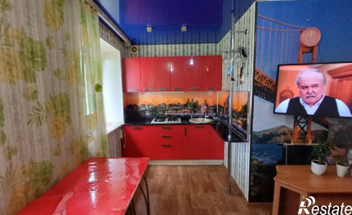 3-комн квартира Коммунистическая улица, 27,  д. 27