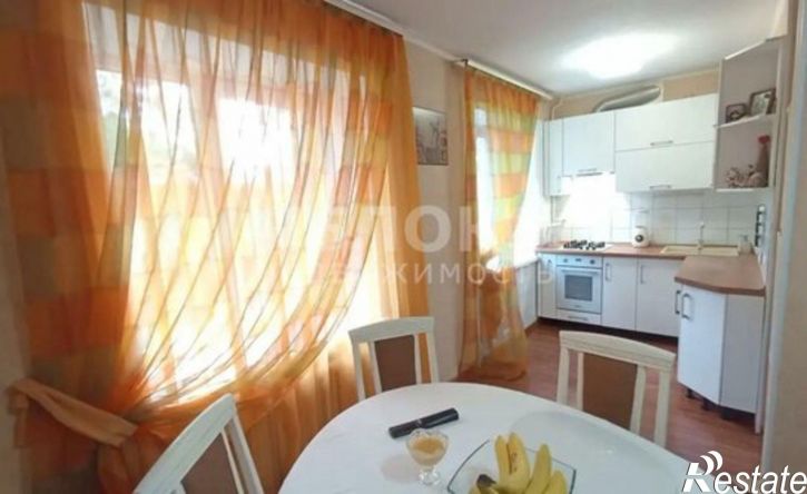3-комн квартира улица Степанова, 14,  д. 14
