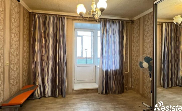 4-комн квартира улица Черняховского, 63,  д. 63