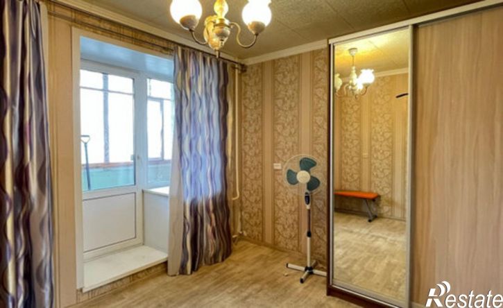 4-комн квартира улица Черняховского, 63,  д. 63