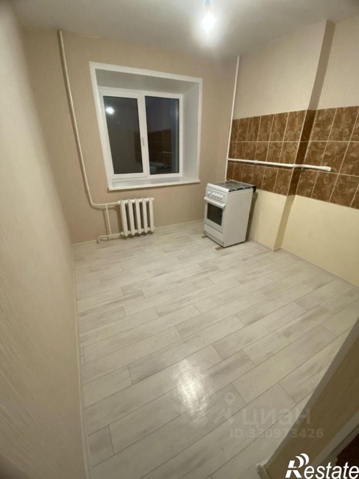2-комн квартира улица Циолковского, 8,  д. 8