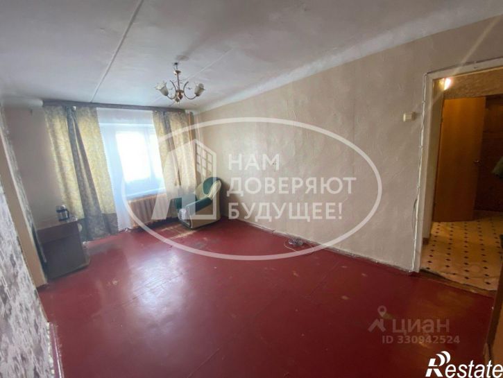 2-комн квартира Высотная улица, 33,  д. 33