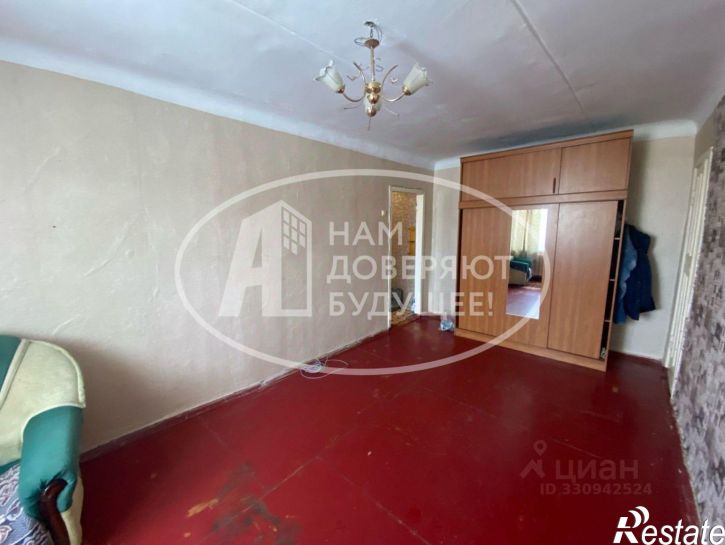 2-комн квартира Высотная улица, 33,  д. 33