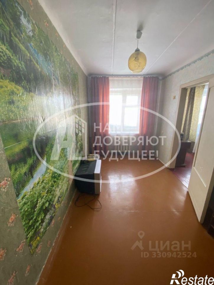 2-комн квартира Высотная улица, 33,  д. 33
