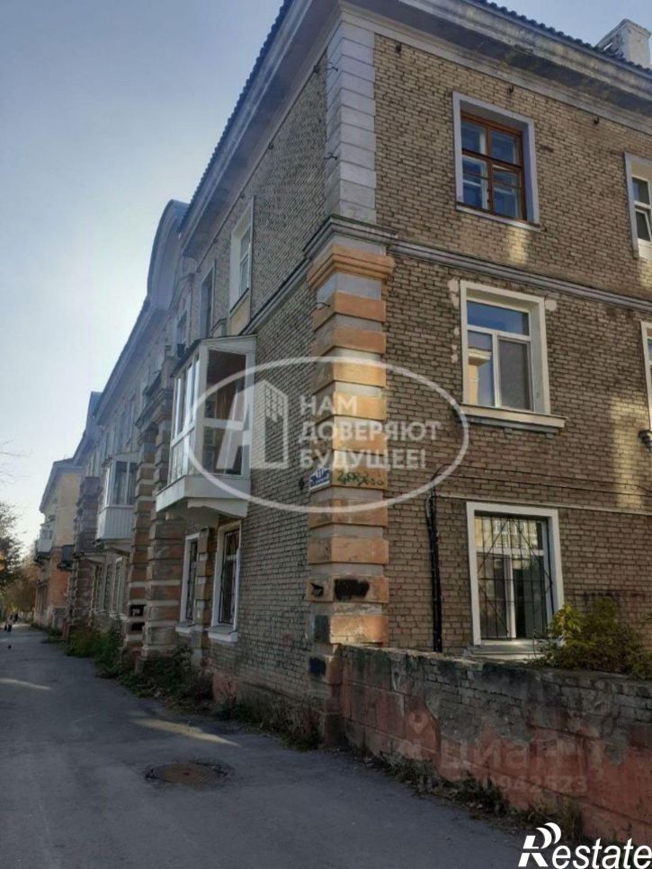 3-комн квартира улица Олега Кошевого, 11,  д. 11