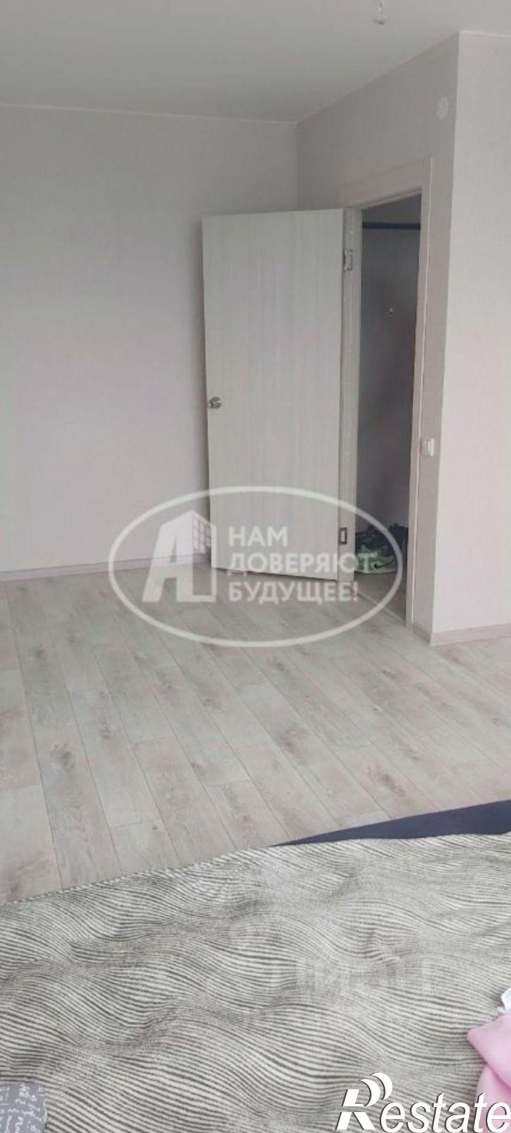 1-комн квартира улица Космонавтов, 5,  д. 5