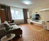 3-комн, 61кв м, этаж 4/5 улица Комарова, 6