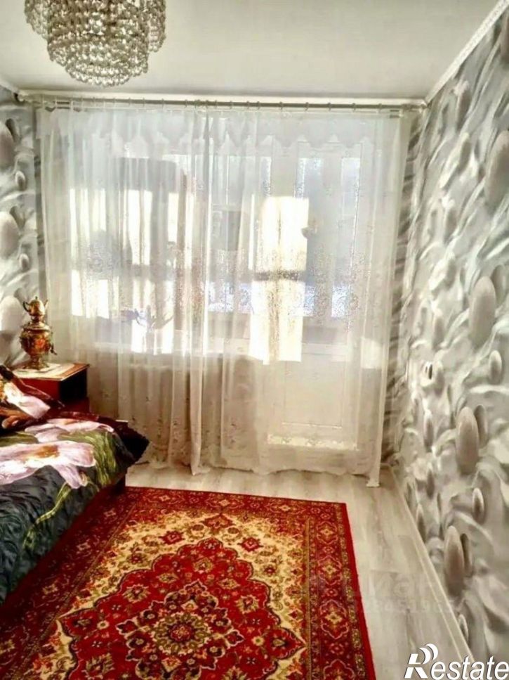 3-комн квартира улица Кабалевского, 40,  д. 40