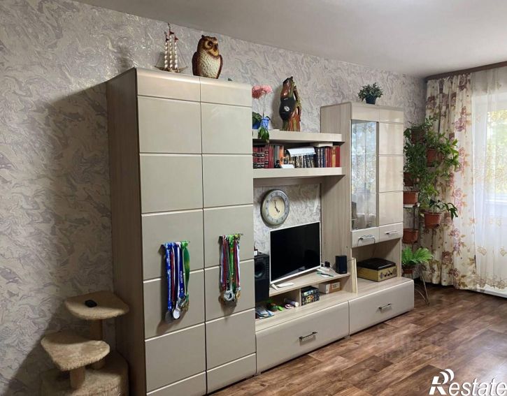 3-комн квартира ул Дегтярева, 8,  д. 8