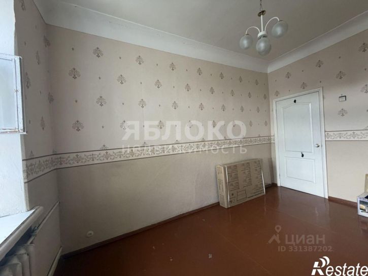 2-комн квартира улица Труда, 4,  д. 4