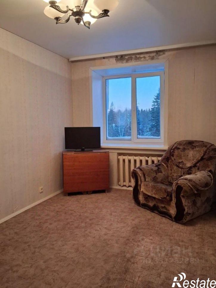 2-комн квартира улица Суворова, 7Б,  д. 7Б