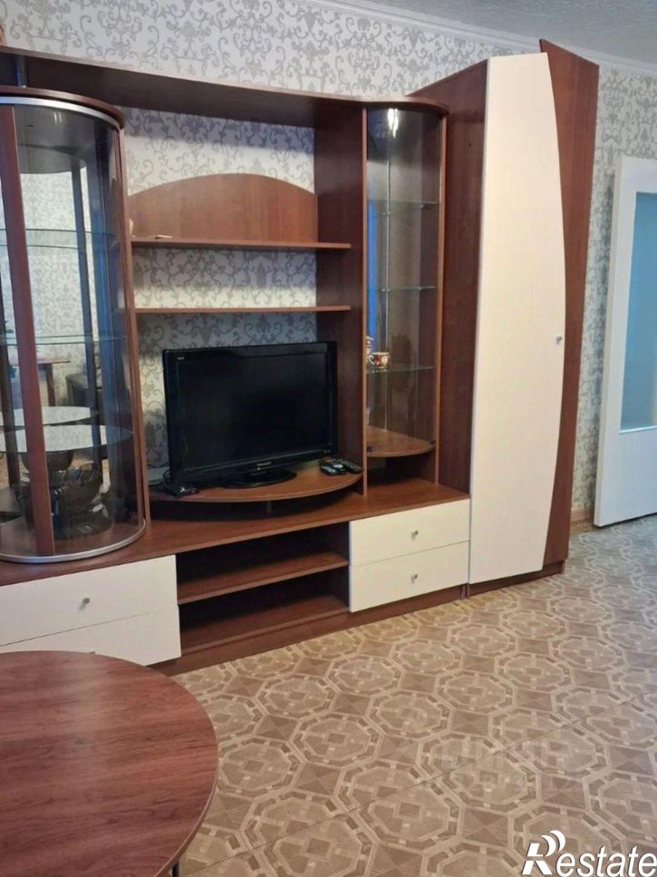 2-комн квартира улица Островского, 8,  д. 8