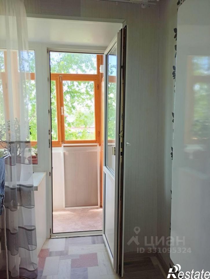 2-комн квартира улица Перовской, 1,  д. 1