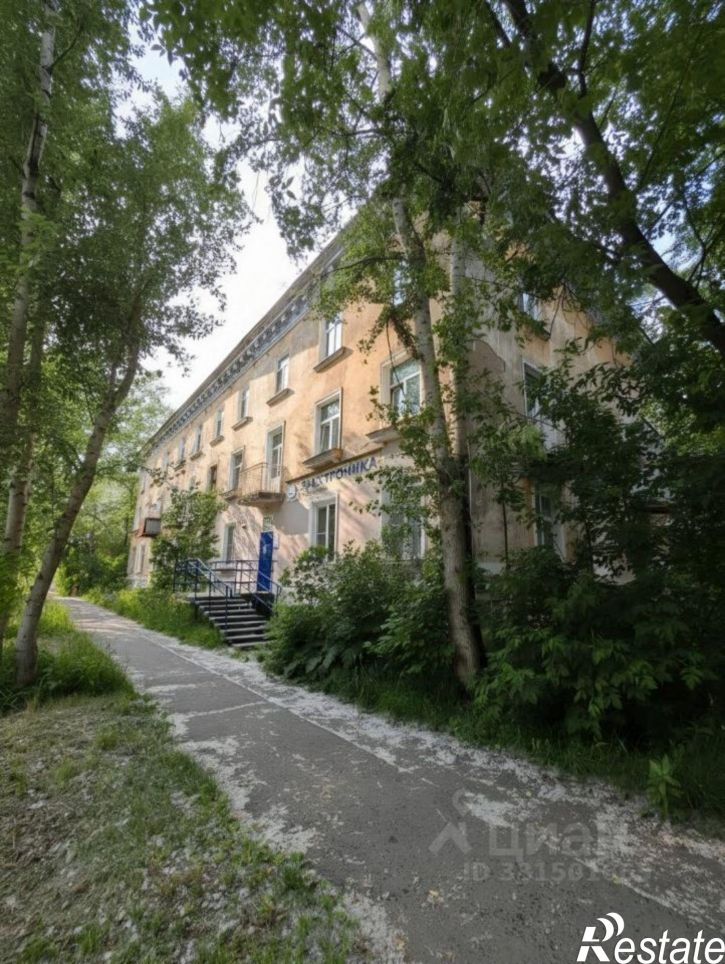 2-комн квартира улица Челюскинцев, 19,  д. 19
