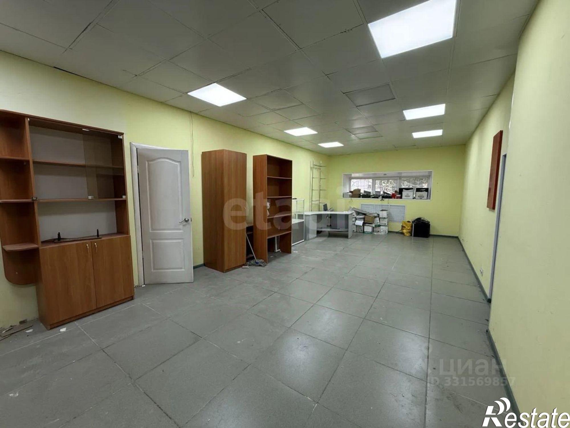 Купить торговое помещение за 4 488 930 рублей на проспект Победы, 113