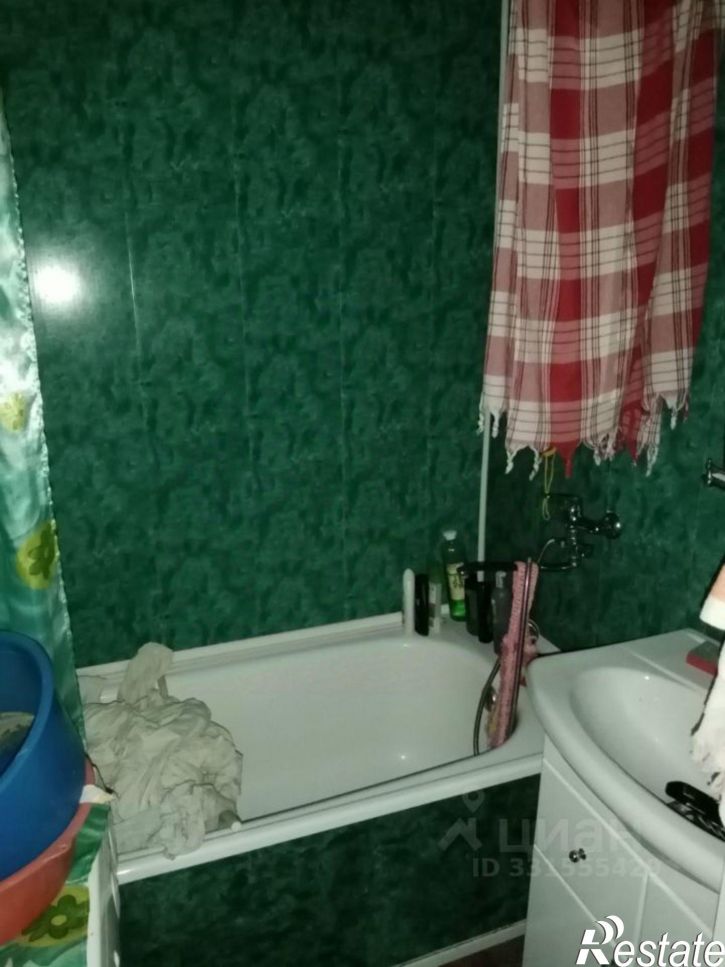 3-комн квартира улица Суворова, 5,  д. 5