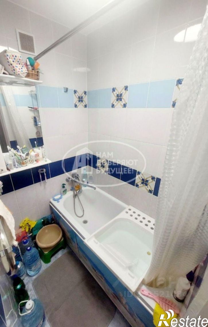 3-комн квартира ул Оборина, 2,  д. 2