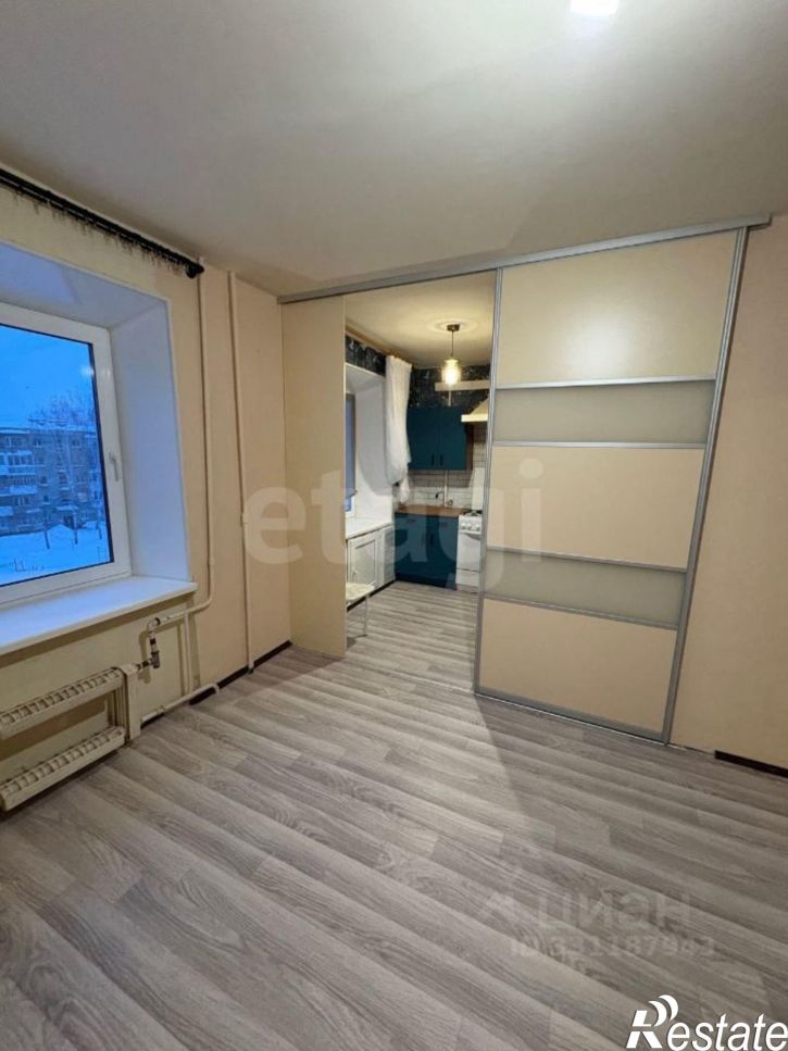 3-комн квартира проспект Победы, 21,  д. 21