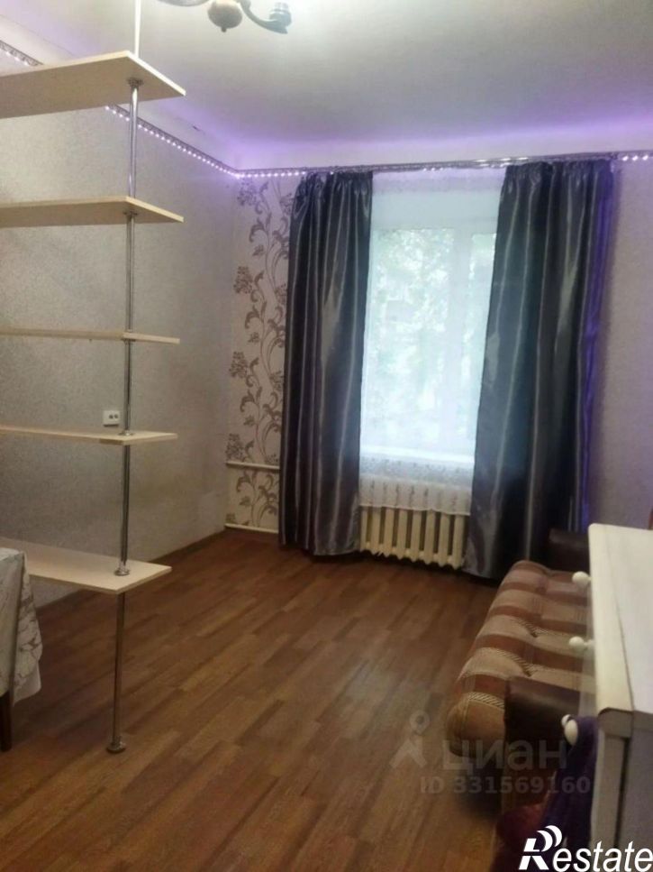 Комната Пермь, улица Космонавта Леонова, 15