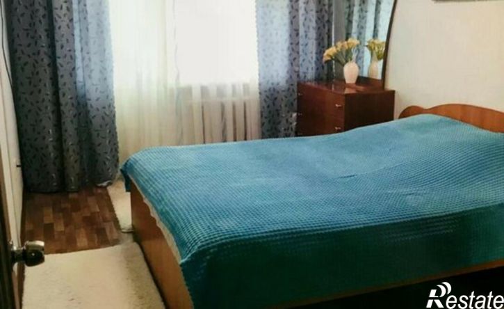 3-комн квартира ул Космонавтов, 7,  д. 7