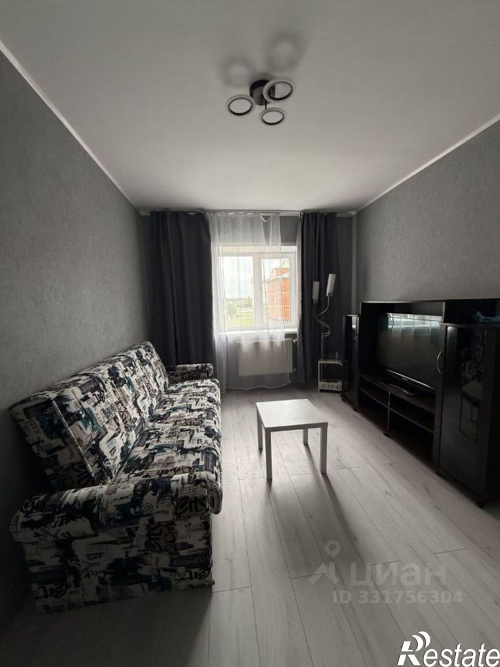 2-комн квартира ул Мира, 3/1,  д. 3/1