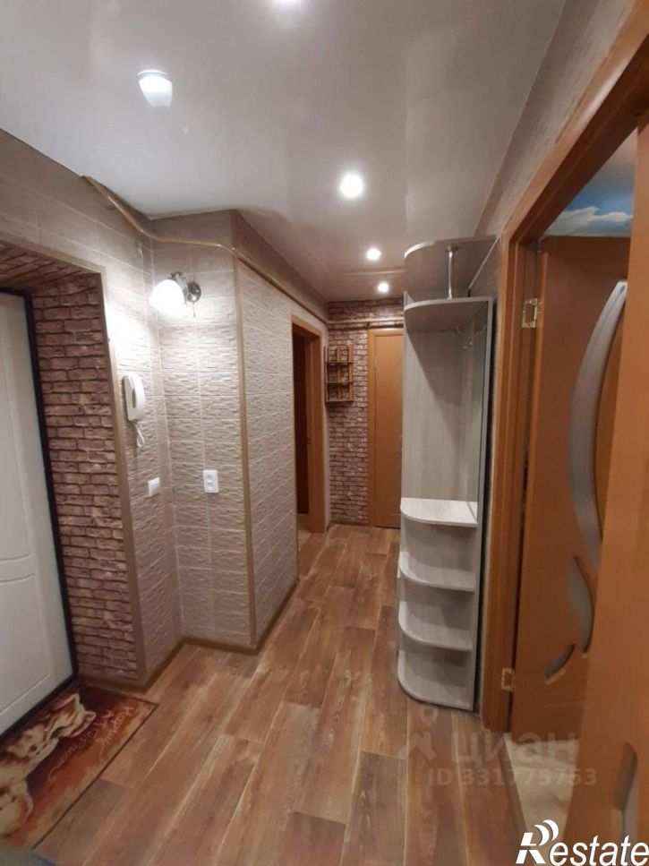 2-комн квартира Пермь, улица Крисанова, 10