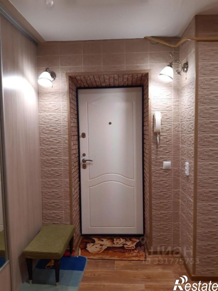 2-комн квартира Пермь, улица Крисанова, 10