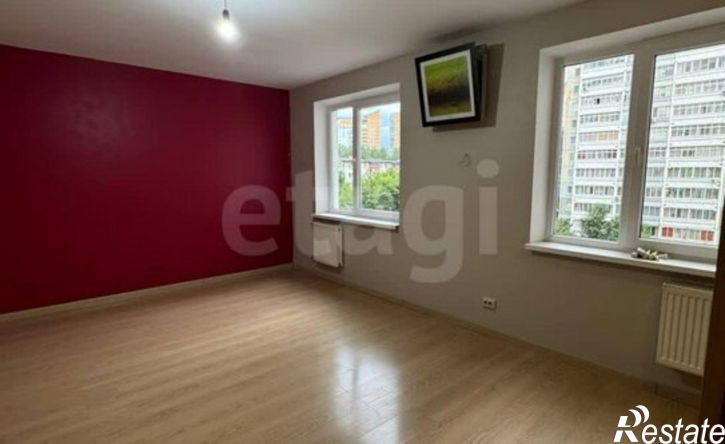 3-комн квартира Пермь, улица Степана Разина, 38