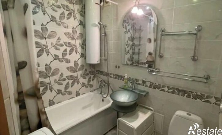 3-комн квартира ул Гребнева, 43,  д. 43