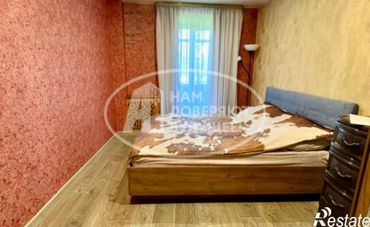 3-комн квартира пр-кт Победы, 21,  д. 21