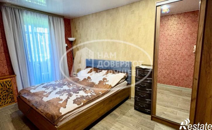 3-комн квартира пр-кт Победы, 21,  д. 21