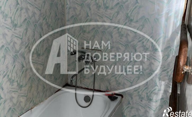 3-комн квартира Чусовой, улица 50 лет ВЛКСМ, 13