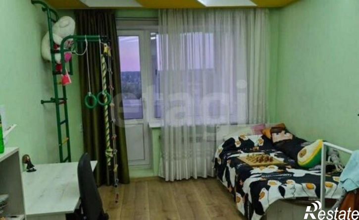 3-комн квартира Пермь, улица Льва Шатрова, 16