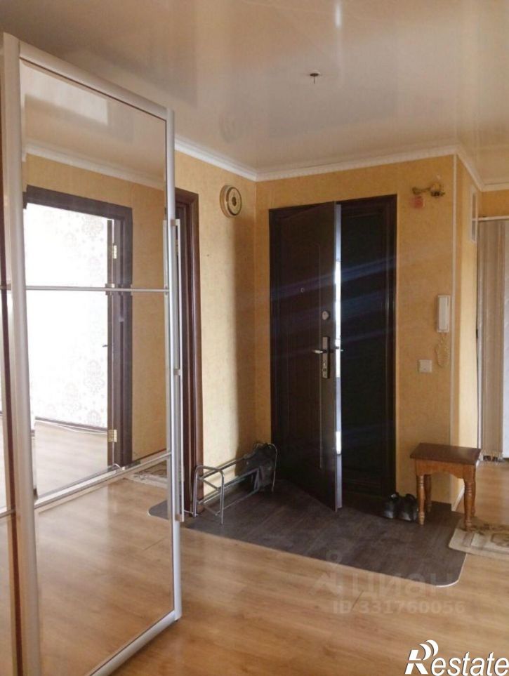 4-комн квартира ул Комсомольская, 1,  д. 1