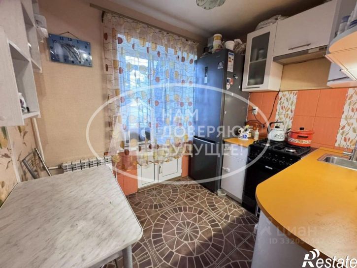 4-комн квартира ул Космонавтов, 6,  д. 6