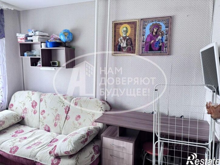 4-комн квартира ул Космонавтов, 6,  д. 6